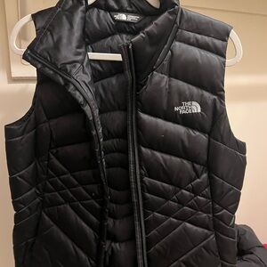 The North Face Women's Black Insulated Vest